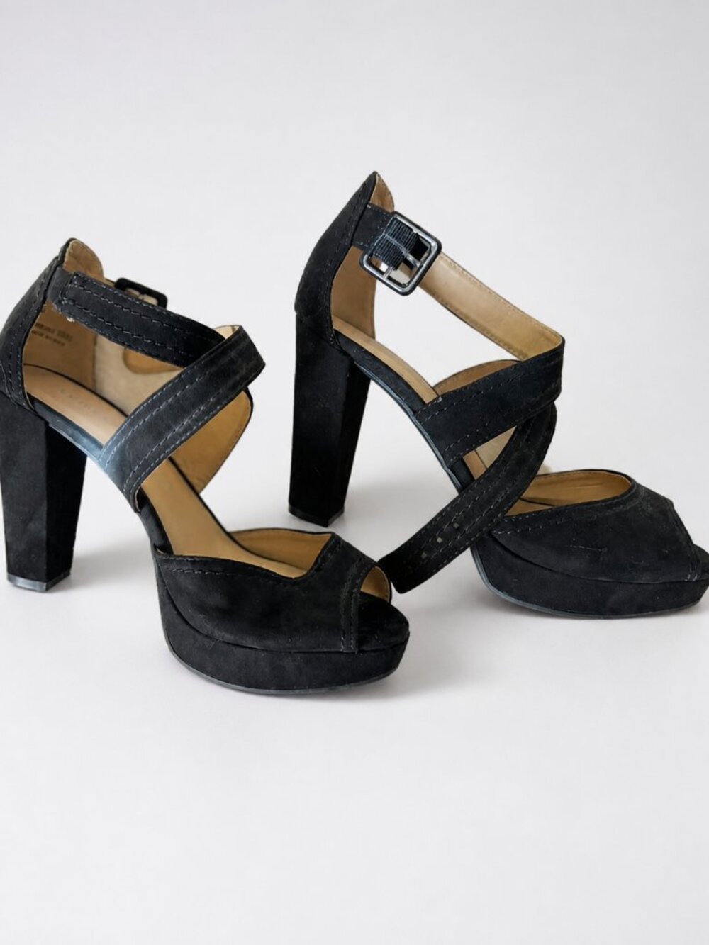 Chinese Laundry Black Crisscross Platform Block Heels Size 10
